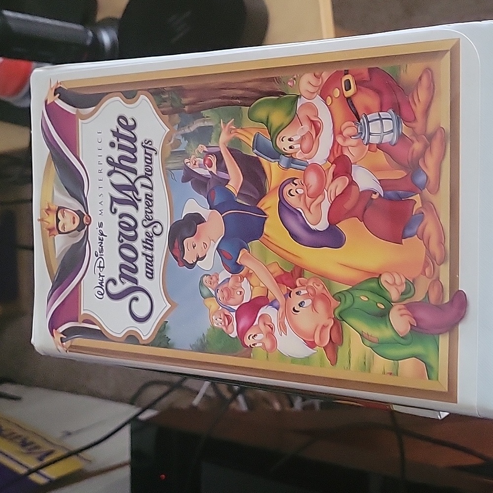 Walt Disney's Masterpiece Snow White and the Seven Dwarfs VHS